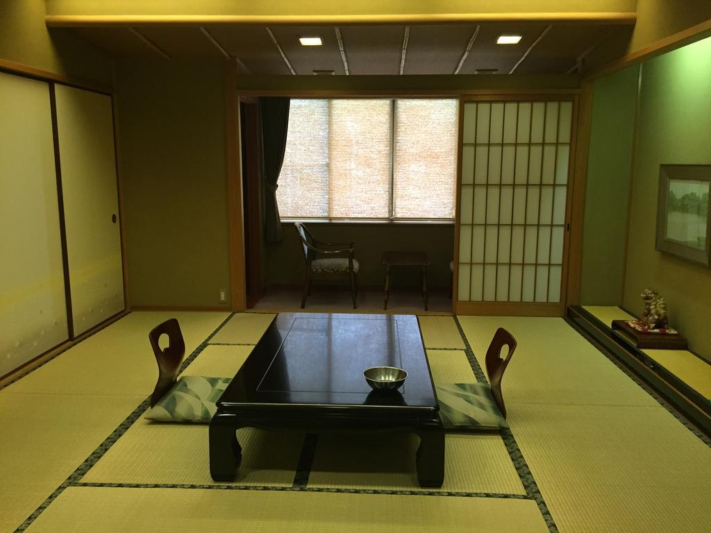 Ryokan Mitsuwa Toyooka  Exterior foto