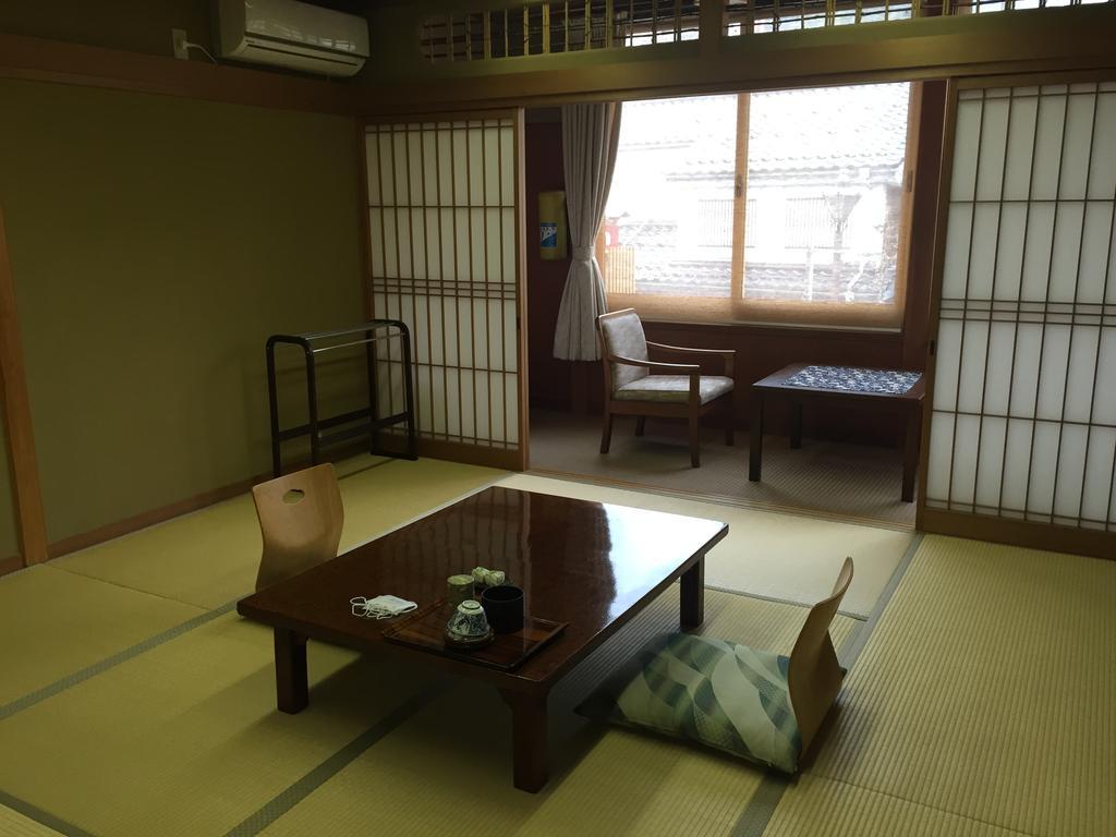 Ryokan Mitsuwa Toyooka  Exterior foto